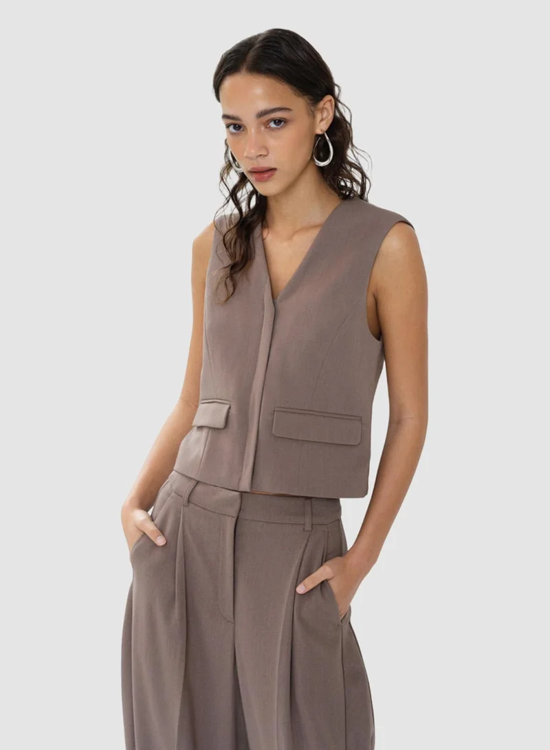 فرنش كونكشن Vienna V-Neck Waistcoat